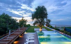 Beachfront Condo With Private Beach & Huge Pool